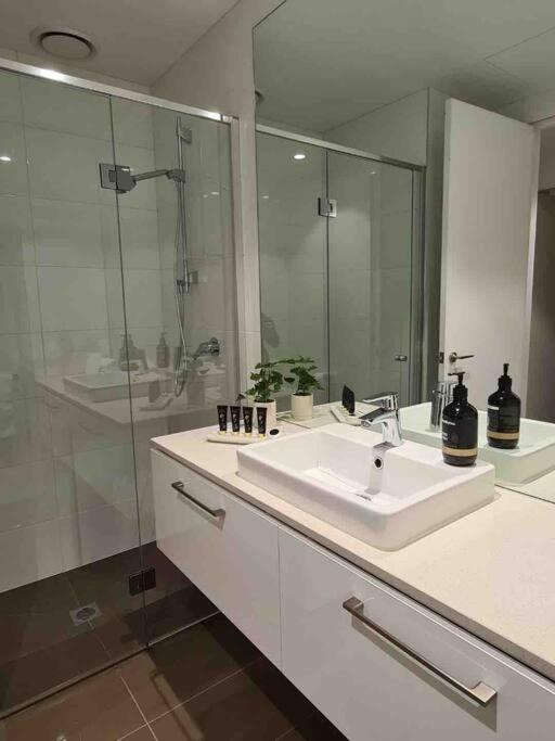 Lux 3 Bedroom Apartment In Southbank Melbourne Exterior foto